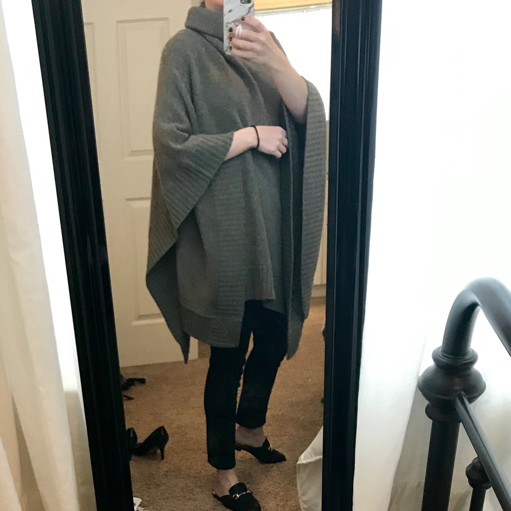 Ralph Lauren black label cashmere poncho